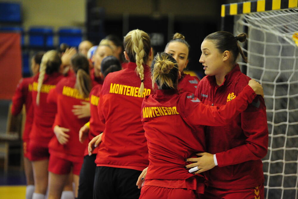 Rukometašice Crne Gore, Foto: Stefan Ivanović/RSCG