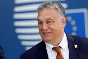 Orban: Mađarska ostaje unutar EU