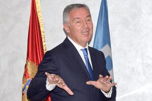 Đukanović: Nemjerljiv doprinos MUP-a i Uprave policije nastanku i...