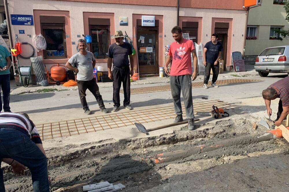 I održavanje ulica u opisu posla, Foto: Dragana Šćepanović