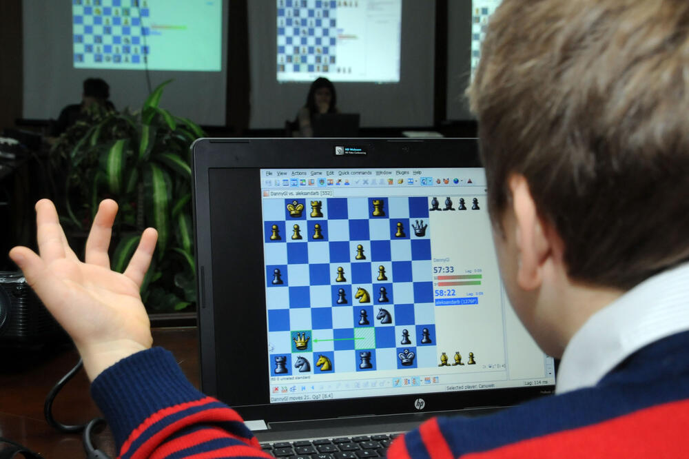 Šah preko interneta