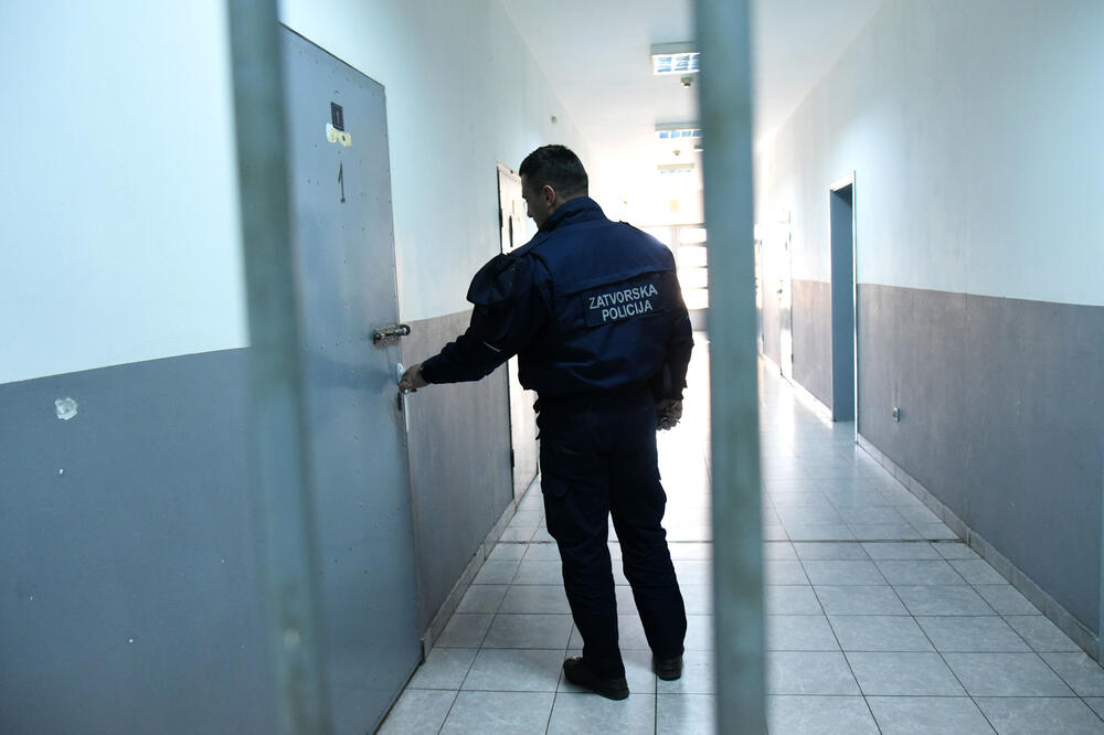 Detalj iz UIKS-a (ilustracija), Foto: Boris Pejović