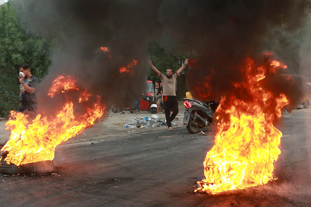 Sa protesta u Bagdadu, Foto: BETA/AP