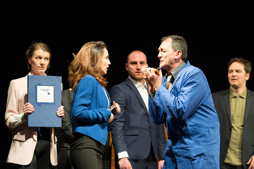 Scena iz predstave, Foto: Ana Kašćelan