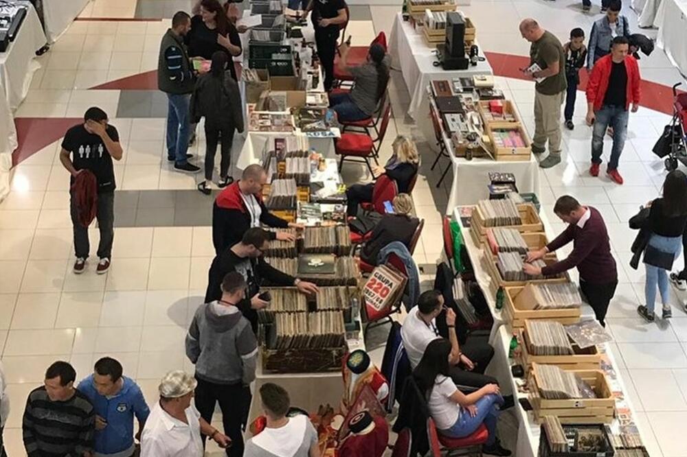 Sajam audio uređaja i ploča, Foto: Privatna arhiva