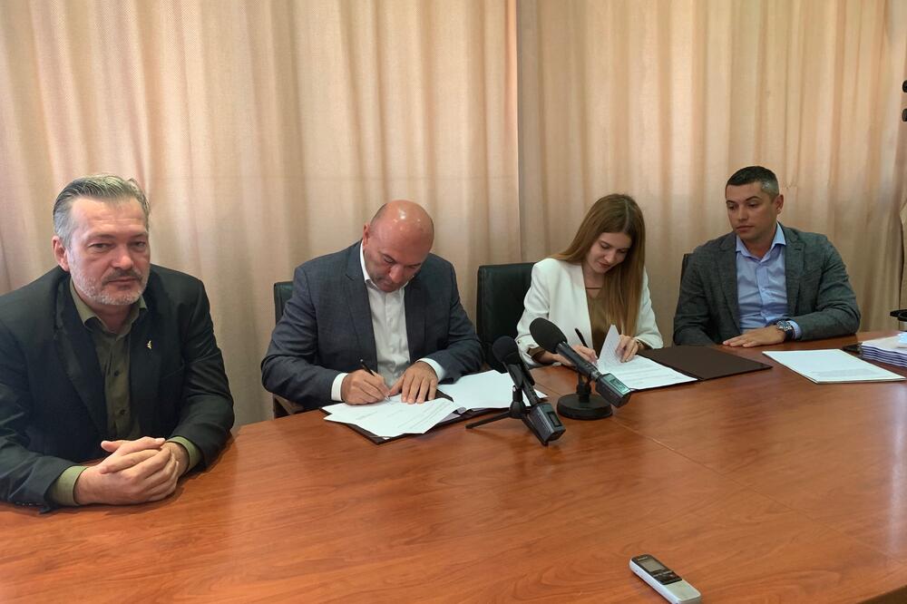 Sa potpisivanja protokola, Foto: Vuk Lajović