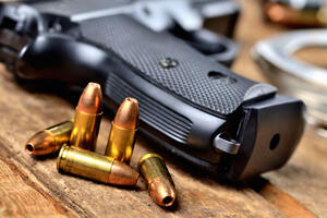 Policija u tri grada oduzela više komada oružja u municije