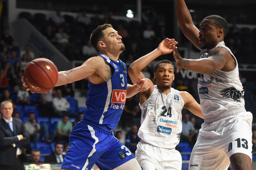 Skot Bamfort na meču sa Trentom, Foto: Savo Prelević