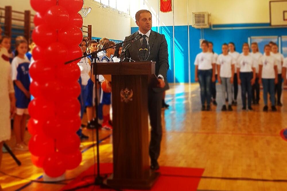 Šehović na otvaranju rekonstruisane sale, Foto: Ministarstvo prosvjete