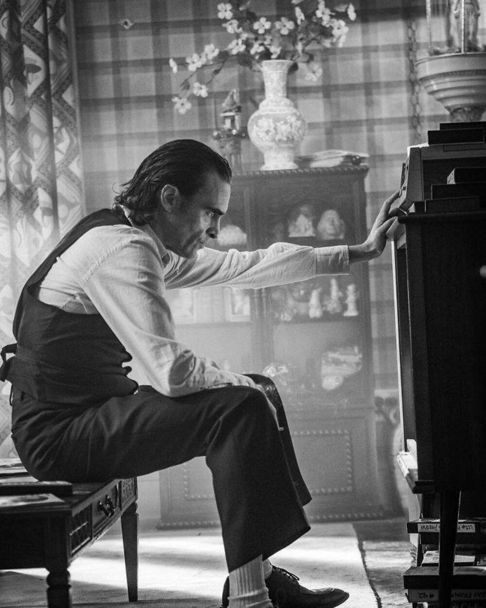 Film Džoker trenutno je najveći bioskopski hit u svIjetu. Kritičari smatraju da je ovo film godine, a on svakako već zauzima deseto mjesto na listi 250 najboljih filmova svih vremena po izboru publike na sajtu IMDB.