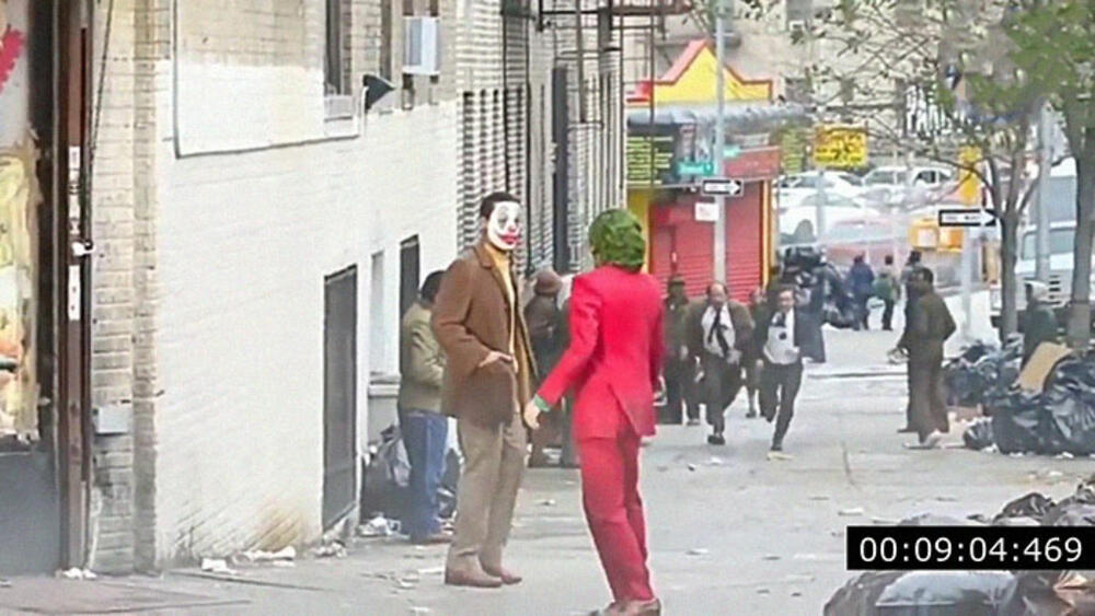 Film Džoker trenutno je najveći bioskopski hit u svIjetu. Kritičari smatraju da je ovo film godine, a on svakako već zauzima deseto mjesto na listi 250 najboljih filmova svih vremena po izboru publike na sajtu IMDB.