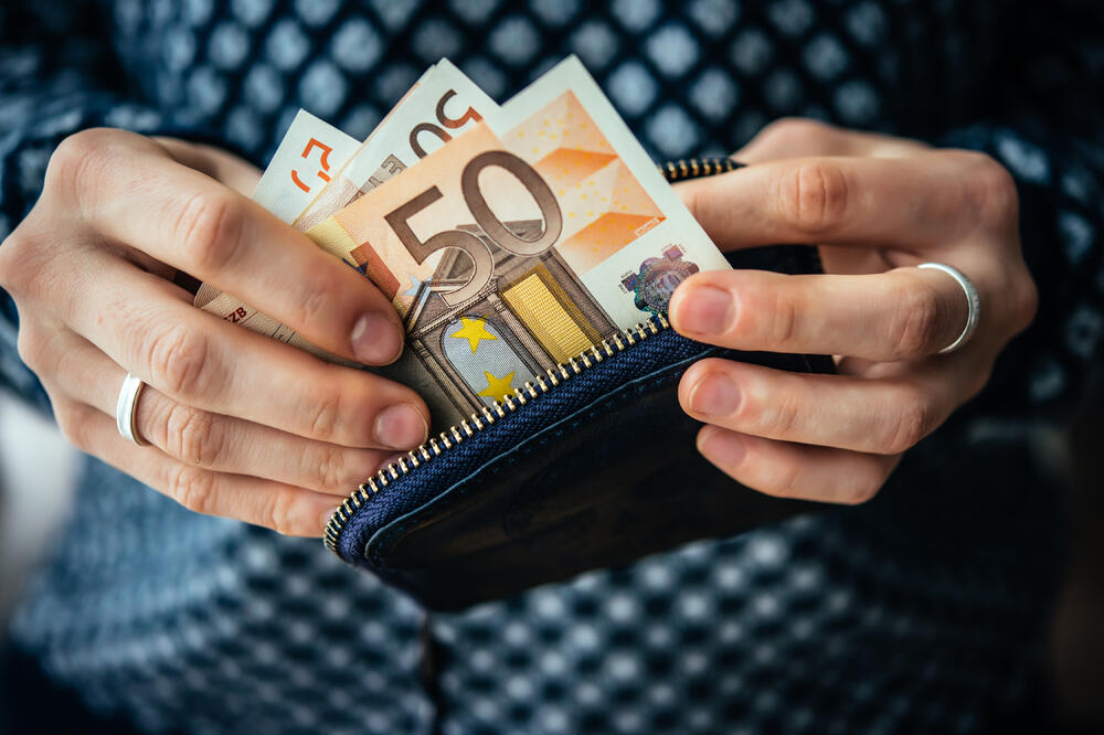 novac, Foto: Shutterstock