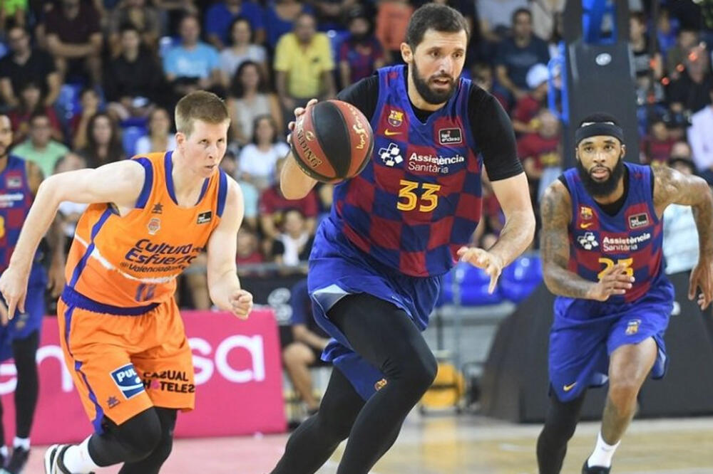 Mirotić na meču sa Valensijom, Foto: Twitter