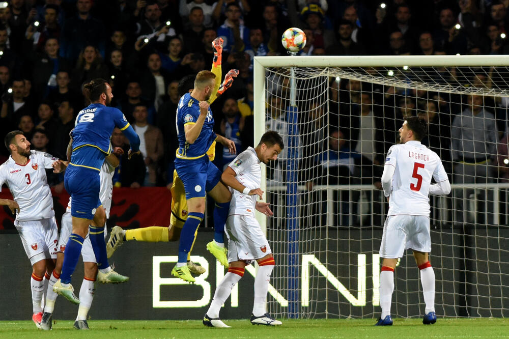 Rahmani postiže gol za Kosovo, Foto: Savo Prelević