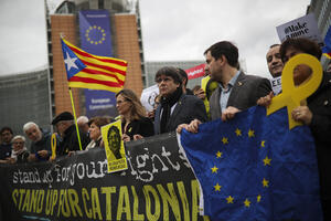 Protest Katalonaca ispred EK, pridružio se i Pučdemon