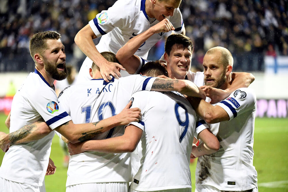 Slavlje  fudbalera Finske nakon prvog gola, Foto: Reuters