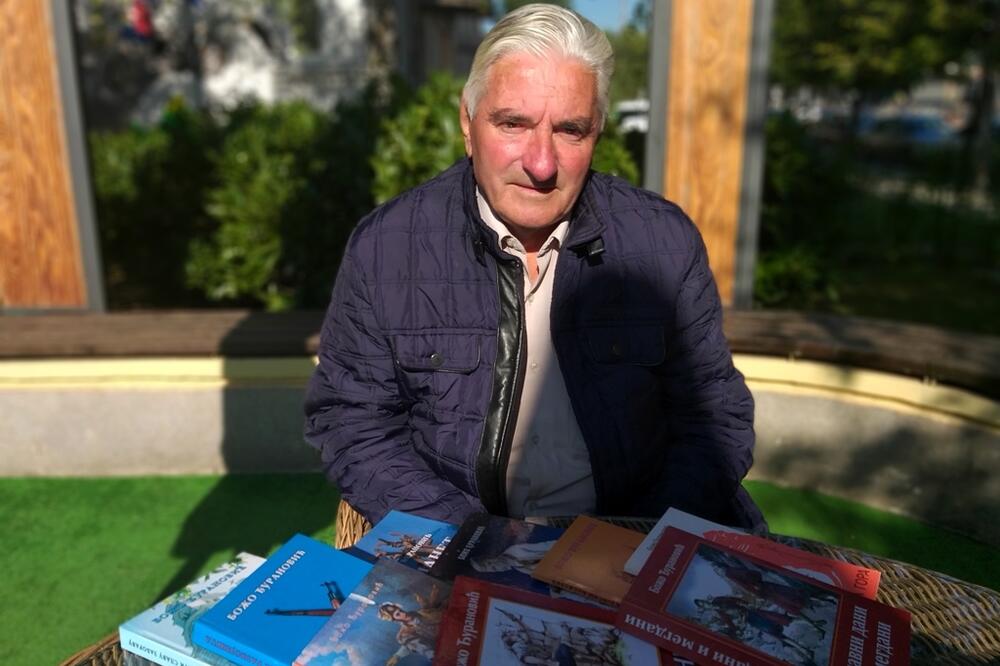 Porno robot oyinlar Porno ona kampir