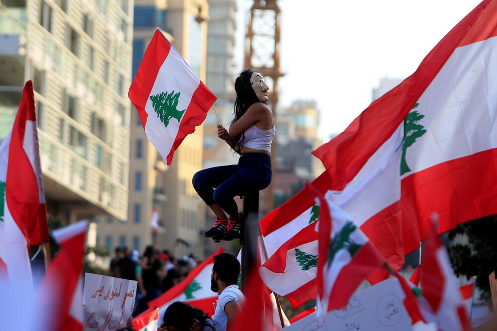 Detalj sa protesta u Bejrutu, Foto: Reuters