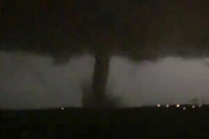 VIDEO Tornado pogodio Dalas, više od 100.000 ljudi bez struje