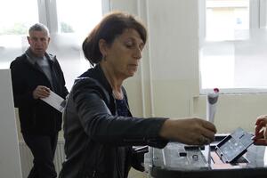 CIK Kosova: Neće biti brojanja glasova koji su kovertama stigli iz...