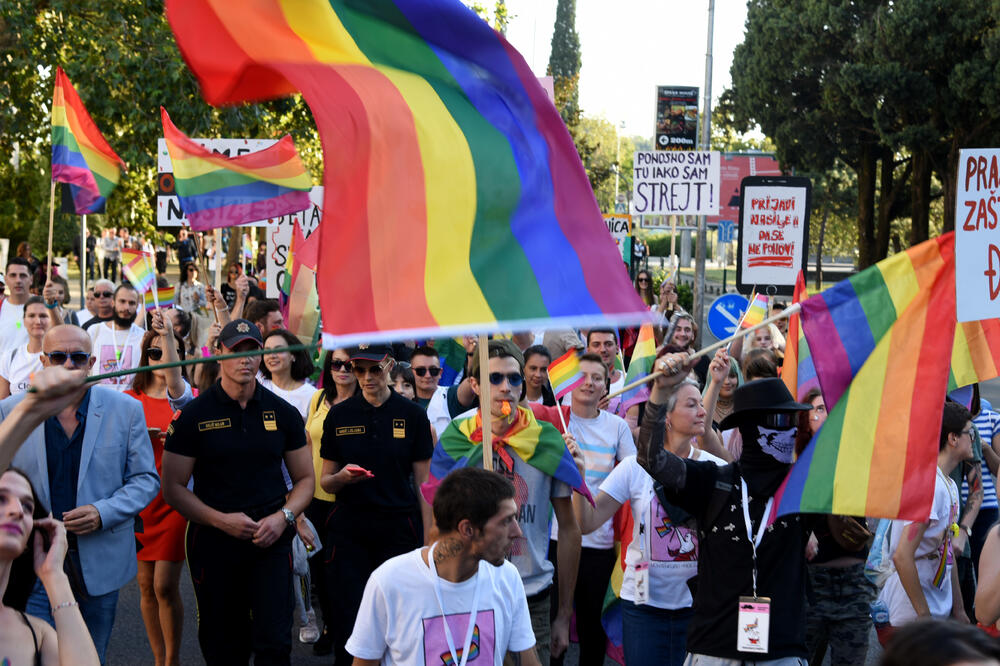 Sa Parade u Podgorici, Foto: Boris Pejović