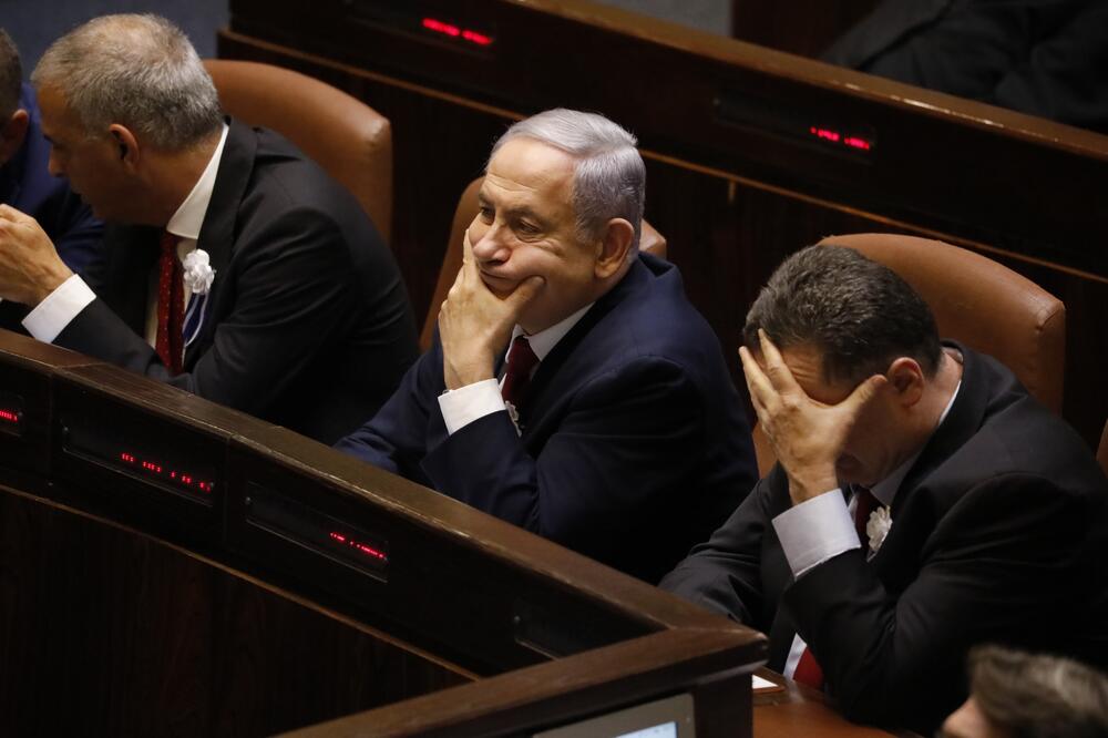 Netanjahu (u sredini), Foto: AP