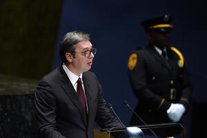 Vučić: Moramo da brinemo sami o sebi