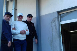 Pomirili se na sudu: Šćepanović policajce držao na nišanu, jer je...