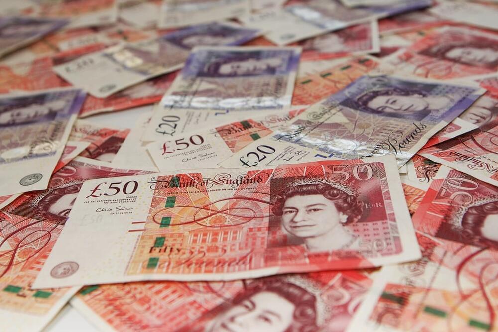 Analizirano 400 slučajeva korupcije i pranja novca, Foto: Guardian.co.uk