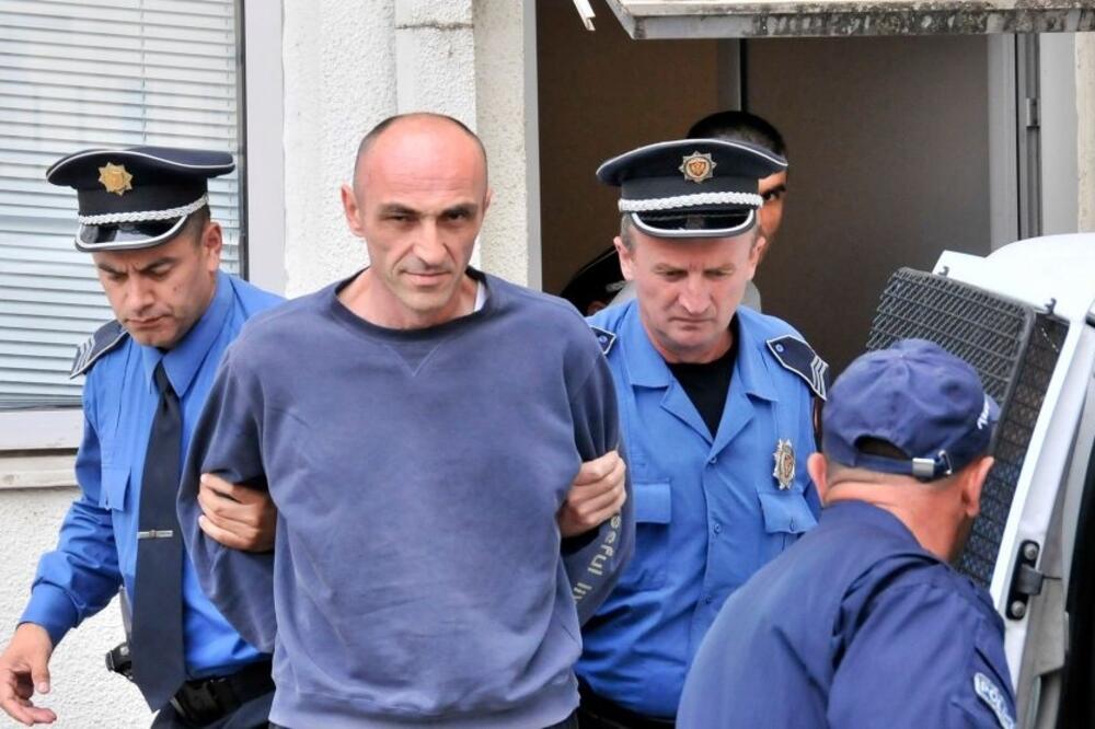 Đikanović nakon što je uhapšen zbog ubistva 2016. godine (arhiva), Foto: Arhiva, Arhiva