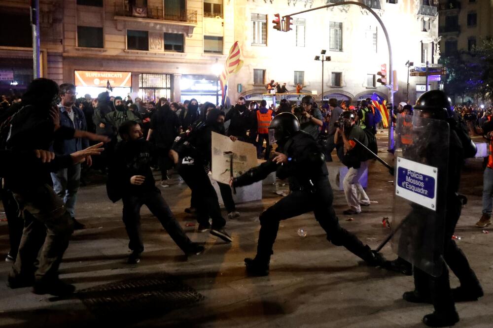 Sa protesta na ulicama Barselone, Foto: Reuters