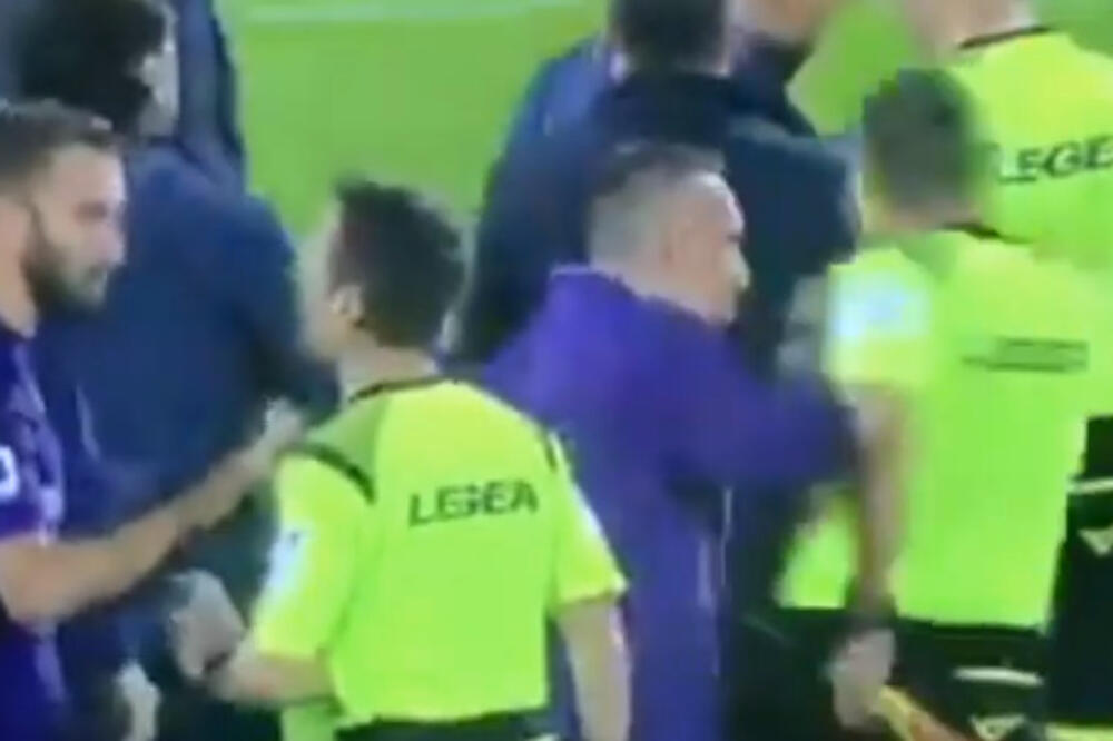 Detalj poslije meča, Foto: Printscreen YouTube