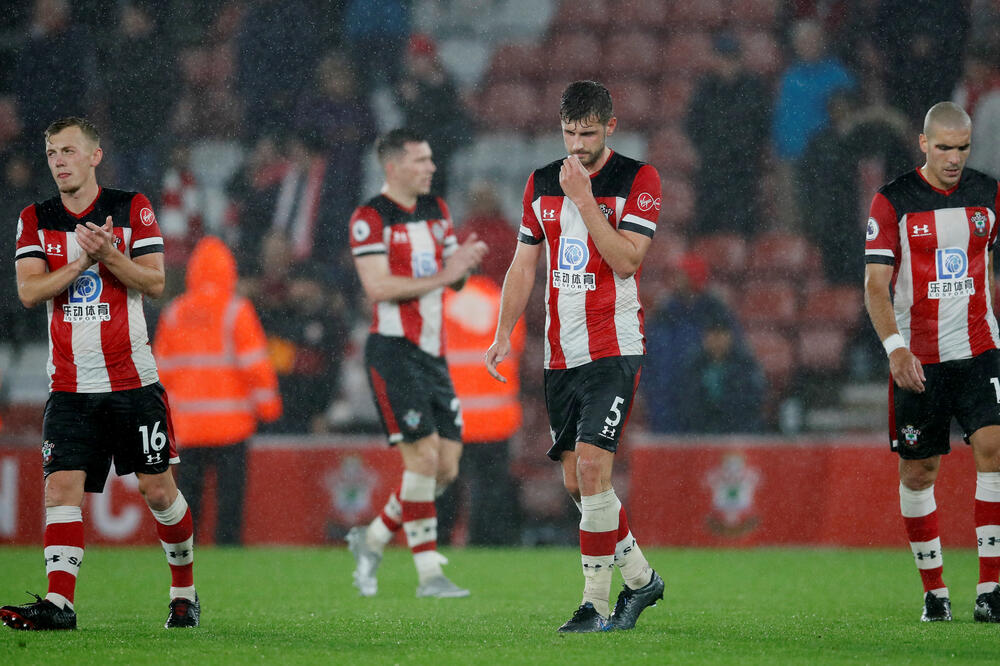 Igrači Sautemptona nakon debakla od Lestera, Foto: Reuters