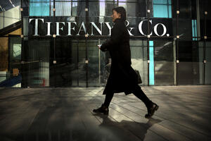 Luj Viton pokušava da kupi Tifani