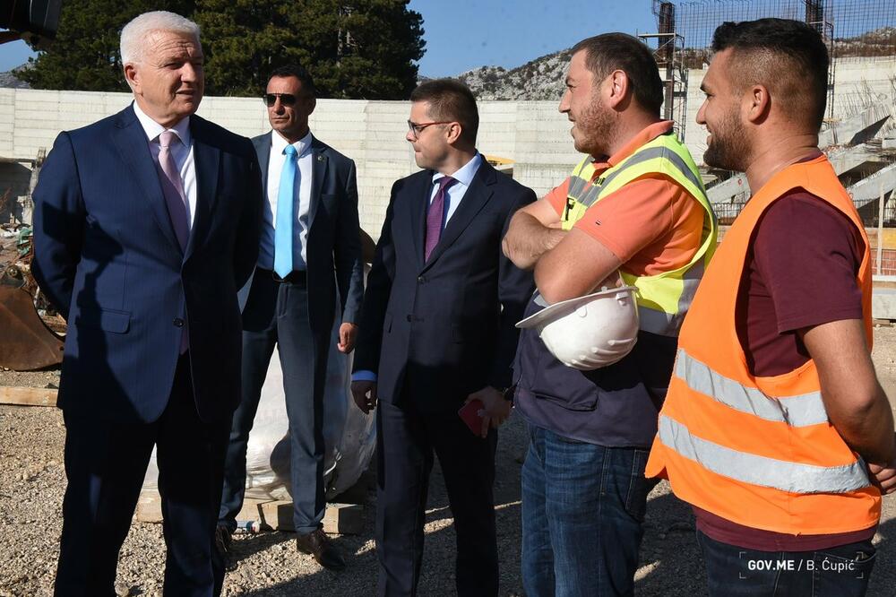 Marković danas na gradilištu stadiona na Cetinju, Foto: Gov.me