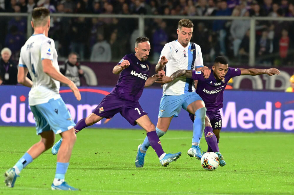 Riberi u duelu sa Milinković-Savićem, Foto: Beta/AP