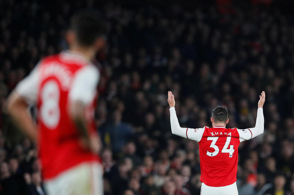 Džaka na meču sa Kristal Palasom, Foto: Reuters