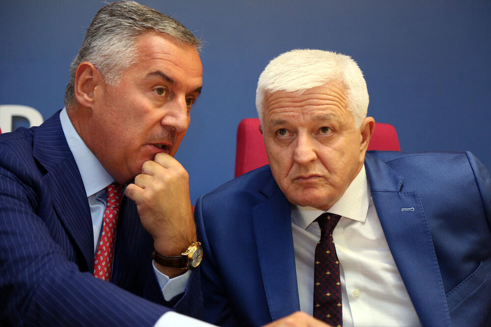 Ostaju na pozicijama u partiji: Đukanović i Marković, Foto: Filip Roganović