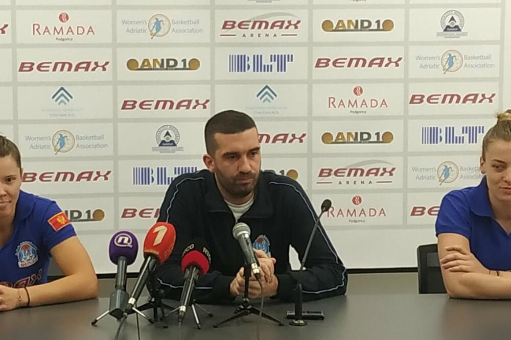 Sa današnje konferencije za novinare