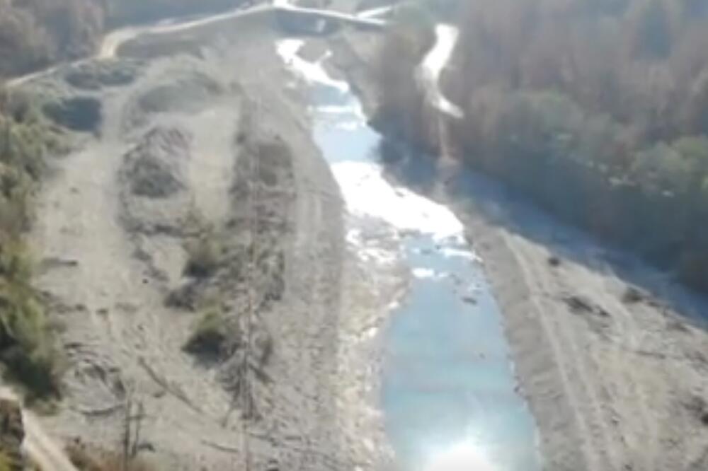 Tara, Foto: Screenshot