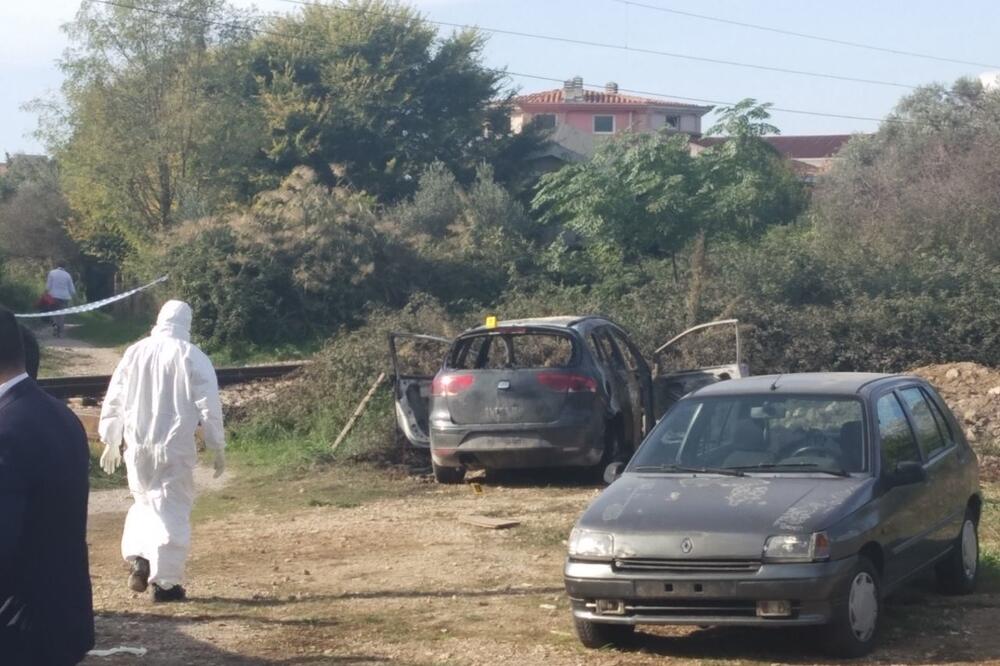 Automobil zapaljen nakon likvidacije, Foto: Svetlana Đokić, Svetlana Đokić