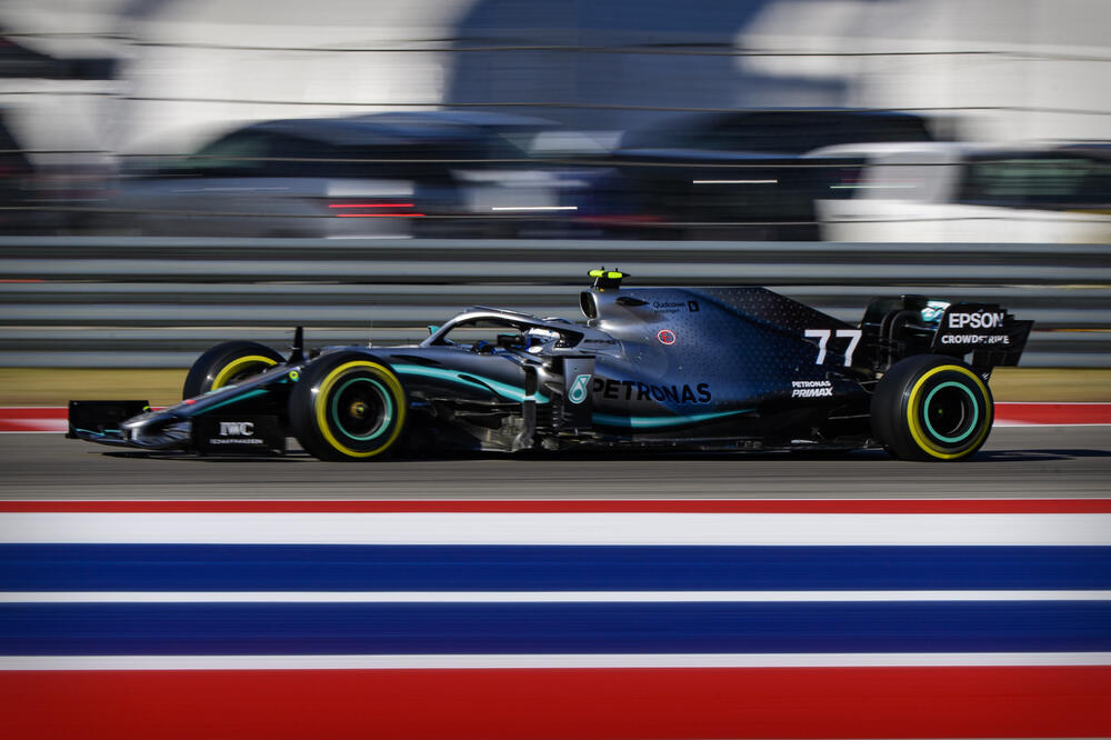 Botas, Foto: Jerome Miron