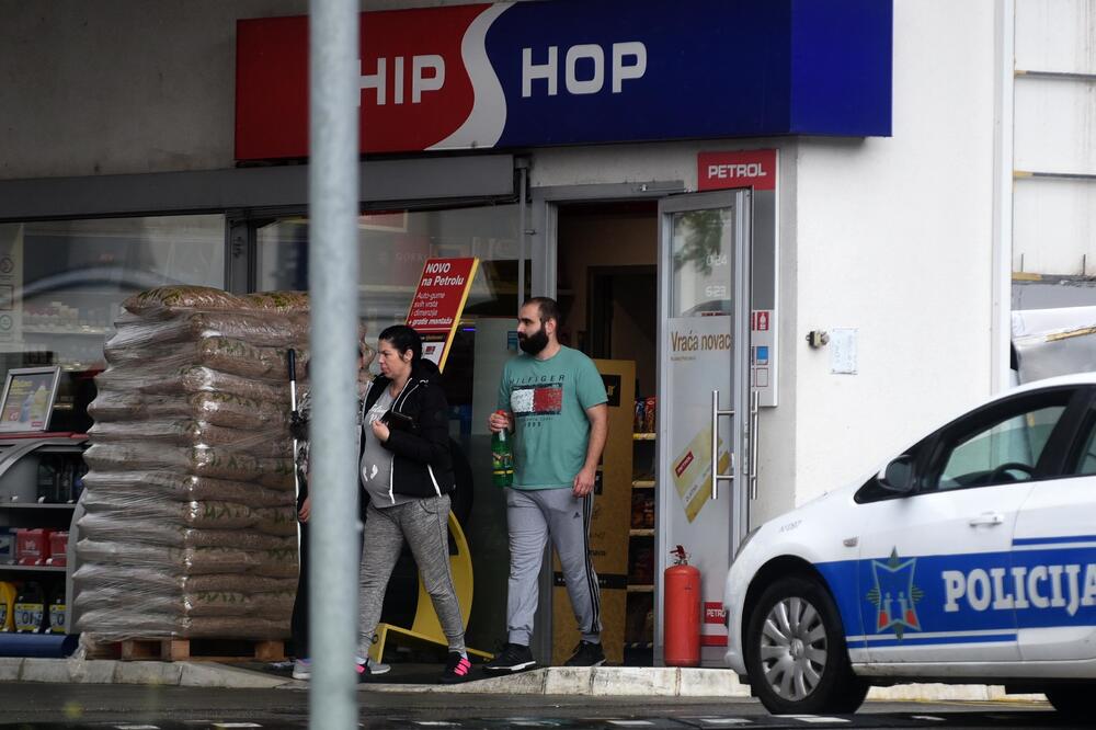 Vlasnici pumpi priznaju porast prometa i da nigdje nije navedeno šta je zabranjeno prodavati nedjeljom: Podgorica juče (Ilustracija), Foto: Boris Pejović