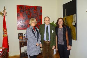 Francuski konzul uručio poklon Narodnom muzeju Crne Gore