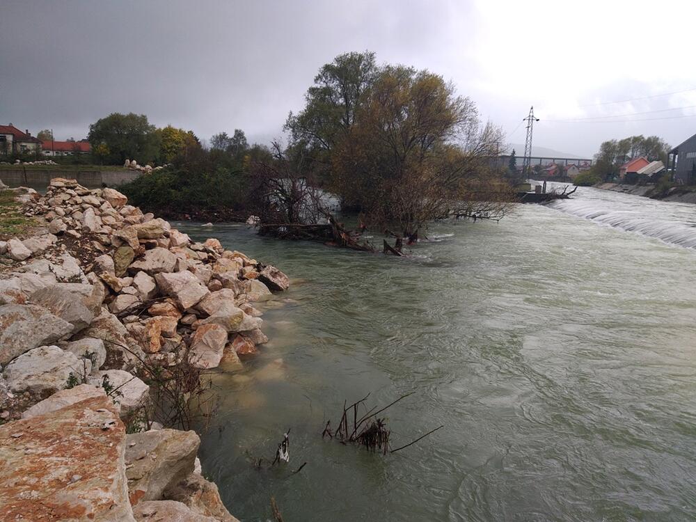 Rijeka Zeta, Nikšić