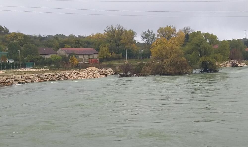 Rijeka Zeta, Nikšić