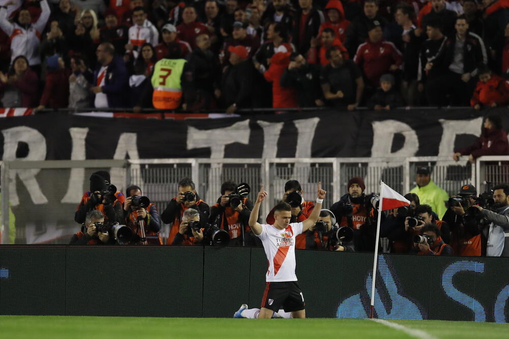 Santos Bore (River), Foto: AP
