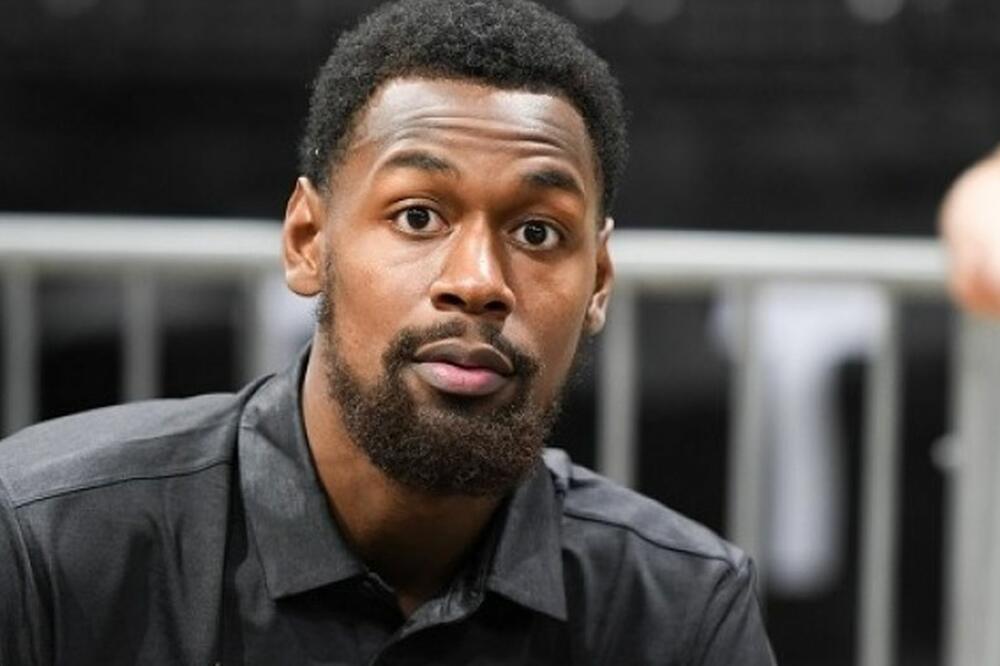 Bel, Foto: KK Partizan