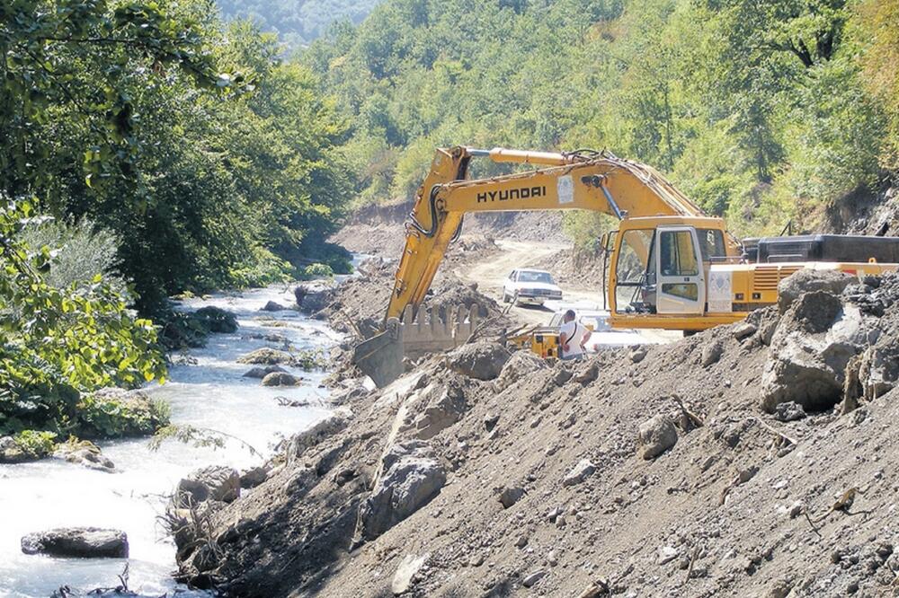 Nema javnog interesa, a uništena priroda (Ilustracija), Foto: Arhiva Vijesti