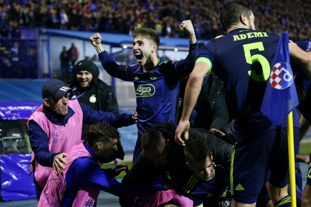 Slavlje fudbalera Dinama, Foto: Reuters